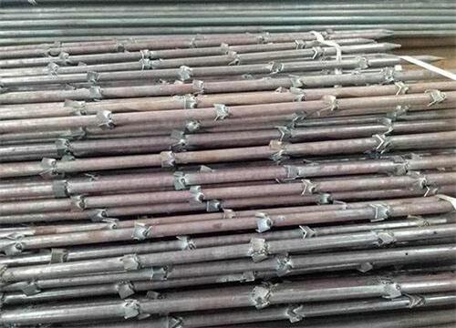 宜秀隧道钢花管